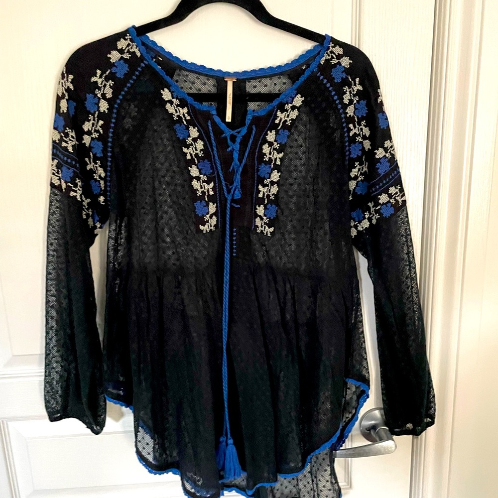 Sheer blouse - Picture 1 of 1